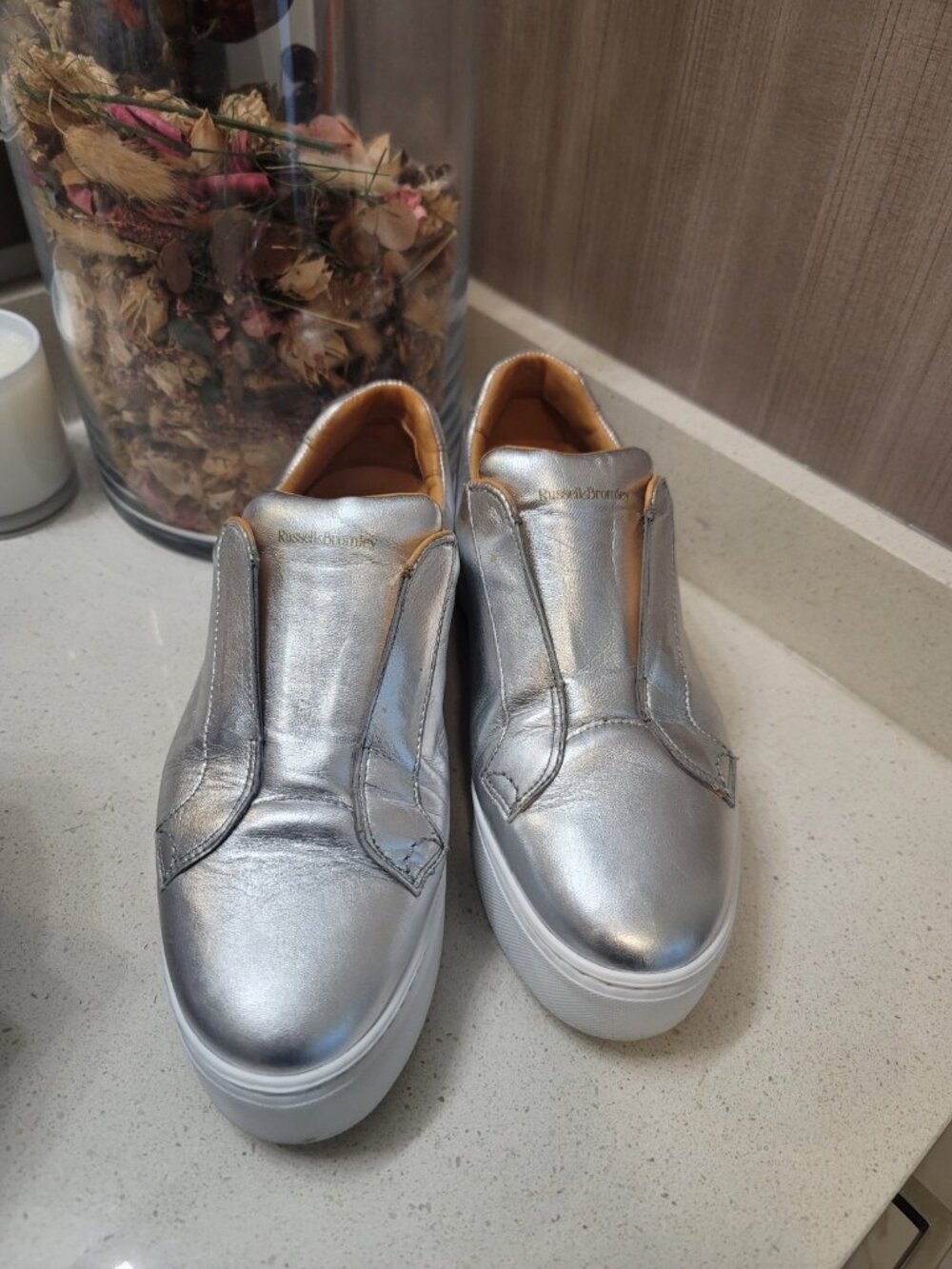 Russell Bromley EUR 41 Park Up womens laceless flatform trainer / sneaker Silver